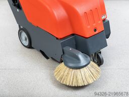 Hako Sweepmaster B650 - FACTORY NEW!
