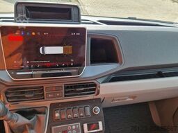 MAN TGE 22 Sitze GSR2 COC Lagerfahrzeug Stock