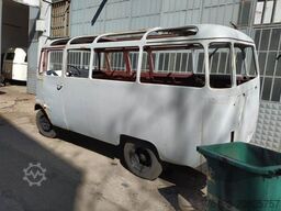 MERCEDES-BENZ Vorgänger Sprinter O 319 Samba mit Faltdach AC