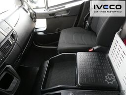 IVECO 120EL25P CNG, Getränkeaufbau mit Schiebeplane, 2t