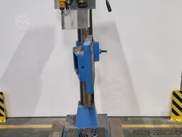 ZMM Mashstroy  Bulgarien PMC 40 Säulenbohrmaschine