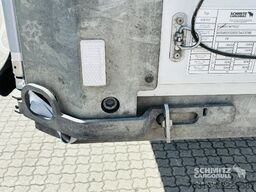 Schmitz Cargobull Curtainsider Standard Getränke