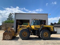 Komatsu WA480-6