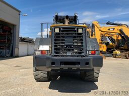Komatsu WA480-6