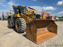 Komatsu WA480-6