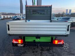 Mercedes-Benz GLA 200 AMG+Ambiente+TotW+Night+RKamera+19Zoll