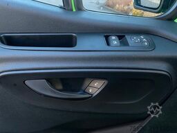 Mercedes-Benz GLA 200 AMG+Ambiente+TotW+Night+RKamera+19Zoll