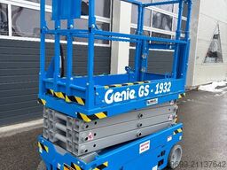 Genie GS1932 - 7,80m Scherenarbeitsbühne