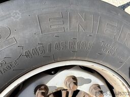 Krone Maxi BDF Lafette mit Breitreifen 445er