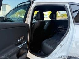 Mercedes-Benz EQA 300 4M Progressive+Ambiente+RFK+19AMG+TotW