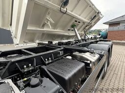 MAN TGS 33.440 MAN TGS 33.440 6x6  3-Seiten- Kipper...