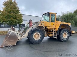 Volvo L150E inkl. Schaufel & Gabel
