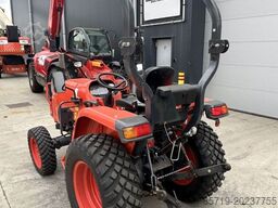 Kubota L1-382 (7325)