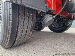 Kässbohrer PLATEAU TWISTLOCKS