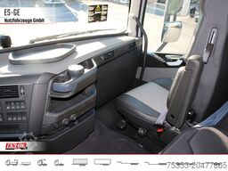 VOLVO FH 551 8x4 Tridem VLA (Luftfederung)