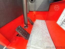 Combilift C8000 GAS TRIPLEX 8300 WIDE POSITIONER