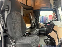 Mercedes-Benz Actros 2643 StreamSpace Kran Palfinger PK20.501L