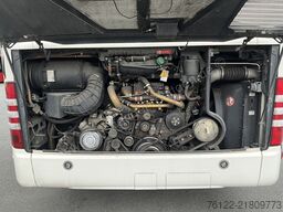 Mercedes-Benz Tourismo RHD