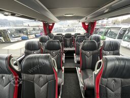 Mercedes-Benz Tourismo RHD