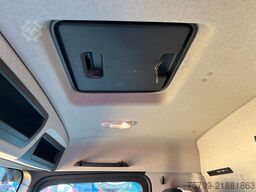MERCEDES-BENZ 2545 Antos SZM mit PK 41002 Kran 6x2