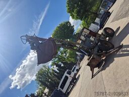  Craiova IH Radbagger ( Romania ) mit 2 Schalengr