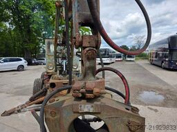  Craiova IH Radbagger ( Romania ) mit 2 Schalengr
