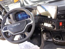 IVECO X-WAY AD350X50Y/PS ON 8X2 (2+2) ADR Rd.5100mm