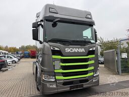 SCANIA R450 /Retarder/2xTank/Spoiler/Navi/LED