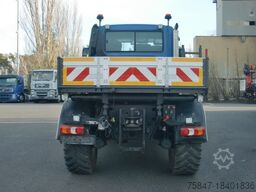 Mercedes-Benz Unimog U 423