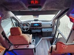 MERCEDES-BENZ 519 und 517 Glasdach XXL  20 Sitze Stock
