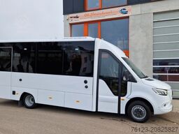 MERCEDES-BENZ 30 Sitzer Schul- Transferbus 519 Lagerfahrzeug