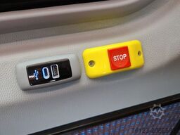 MERCEDES-BENZ Sprinter 517 Heckniederflur Vorlauffahrzeug