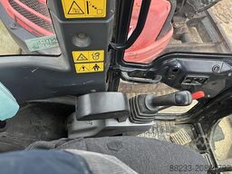 Kubota KX037-4