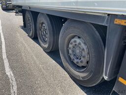 Schmitz Cargobull SCB Fridge Carrier Vector 1550 / Schmitz Alxes ...