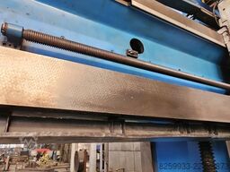 CKD Blansko SKJ 25/50 CNC