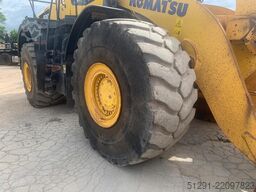 Komatsu WA500-8