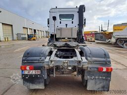 Mercedes-Benz Arocs 2045