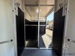 Renault Master STX S3 Paardenwagen Hengsten uitvoering ...