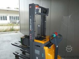 Jungheinrich EJC 214 Z