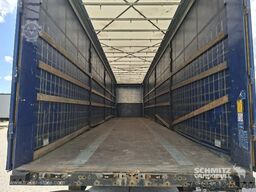 Kögel Curtainsider Mega
