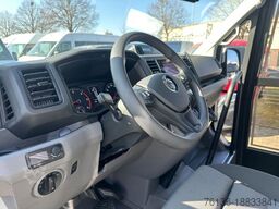 VOLKSWAGEN Crafter 21+3 Bus Automatik Klima Heizung