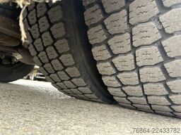 RENAULT D16 PLANE, LBW, E6,