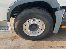 VOLVO FH 500 * GLOBETROTTER * 2x TANK *