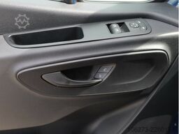 Mercedes-Benz Sprinter 215CDI DOKA,3.250mmRadstand,MBUX