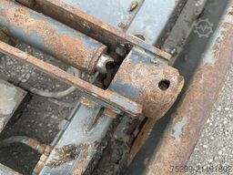 Volvo FM12-460 8x4 Kipper