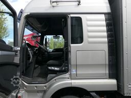MAN TGM 12.250 | Roller sail | Dhollandia 1500kg | ...
