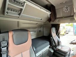 DAF XF 530 SSC 6x2/4*MEGA*Intarder*Voll*E6D