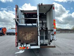 SCANIA P320 6x2*4 JOAB Anaconda MD 22,1 m3 / Müllwagen