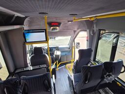 MERCEDES-BENZ Frontniederflur Sprinter 517 / 4 er Bestuhlung