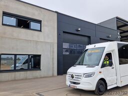 MERCEDES-BENZ Frontniederflur Sprinter 517 / 4 er Bestuhlung